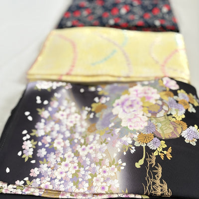 Lot de 5 Kimonos Vintage ( Série A)  — Sélection Exclusive