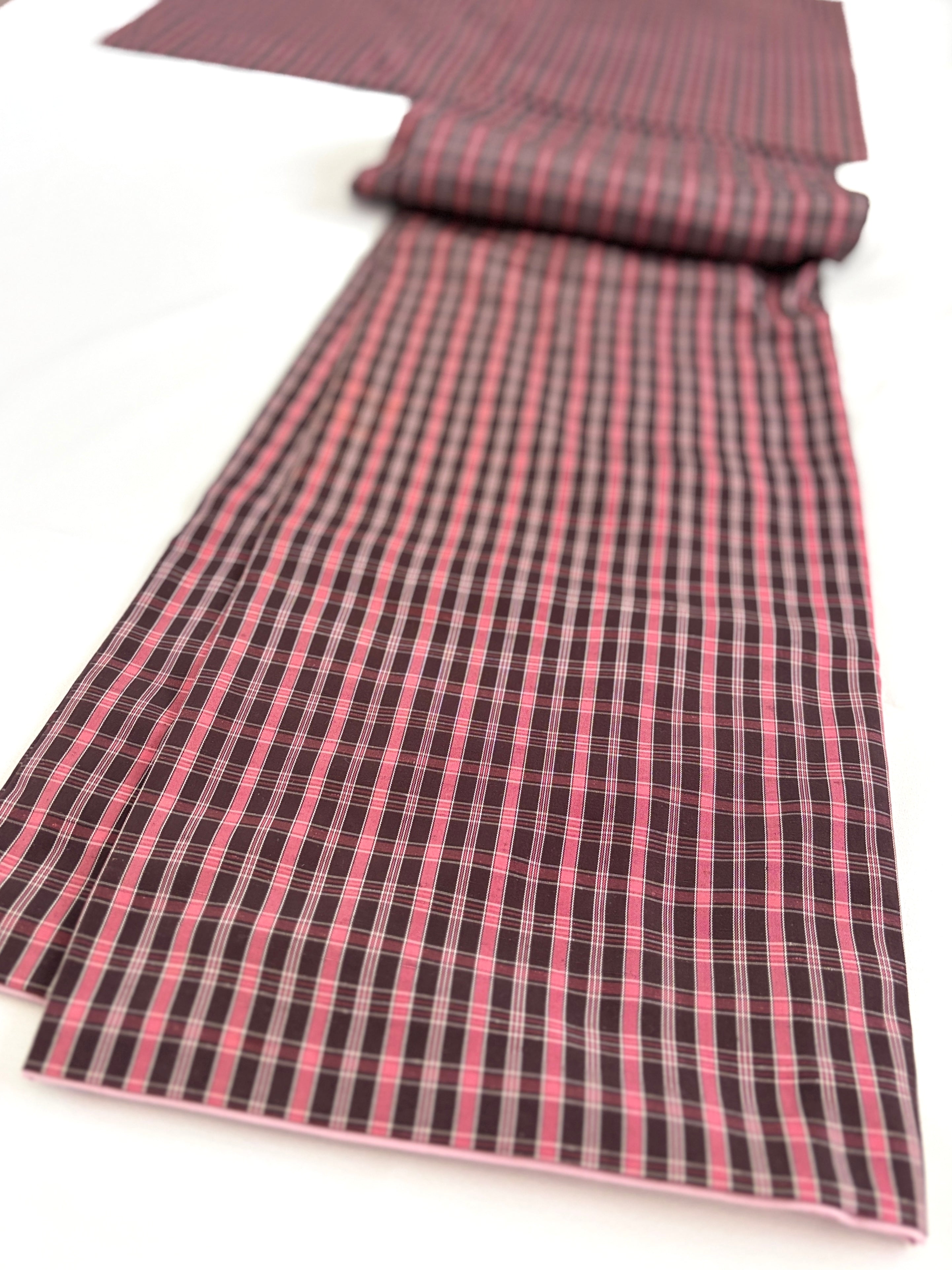 Lot de 5 Kimonos Vintage ( Série B)  — Sélection Exclusive